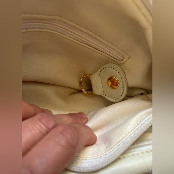 Marco Avane NWT genuine leather off white shoulder purse - Picture 12 of 14